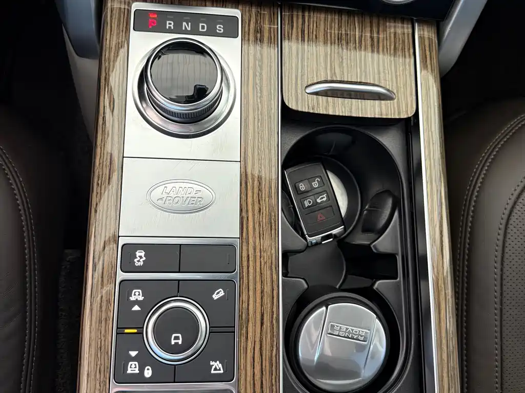 Land Rover Range Rover 2019 — фото 8