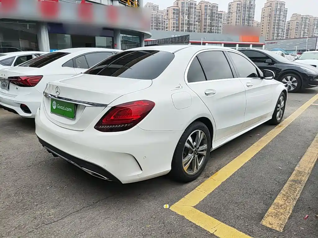 Mercedes-Benz C-Class 2019
