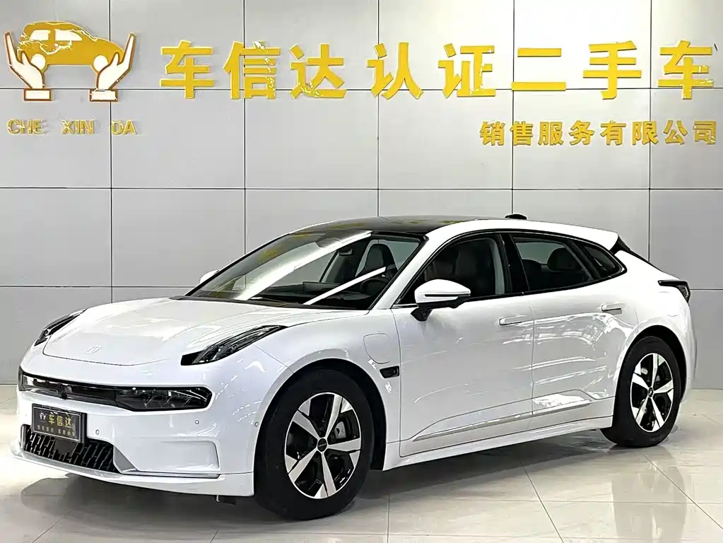 Zeekr 001 2023