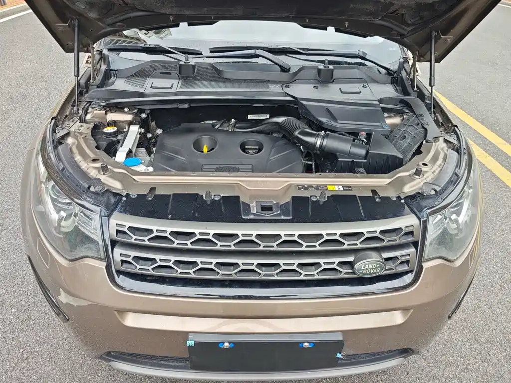Land Rover Discovery Sport 2015 — фото 17