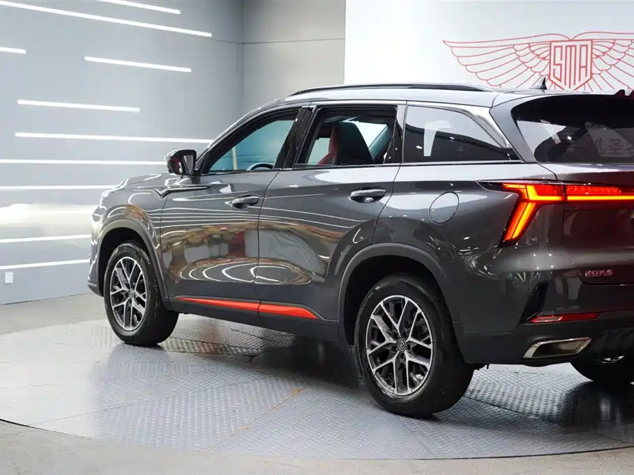 Changan CS75PLUS 2022 — фото 5
