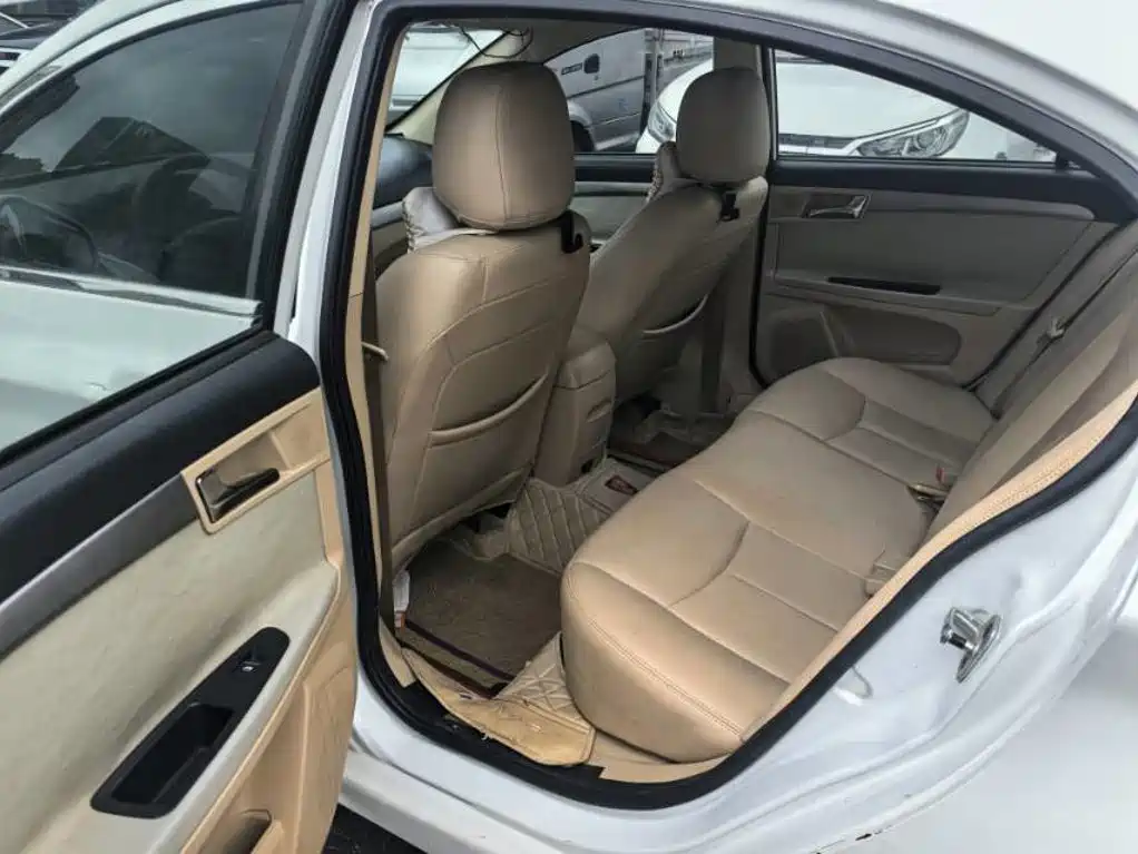 Roewe 350 2014