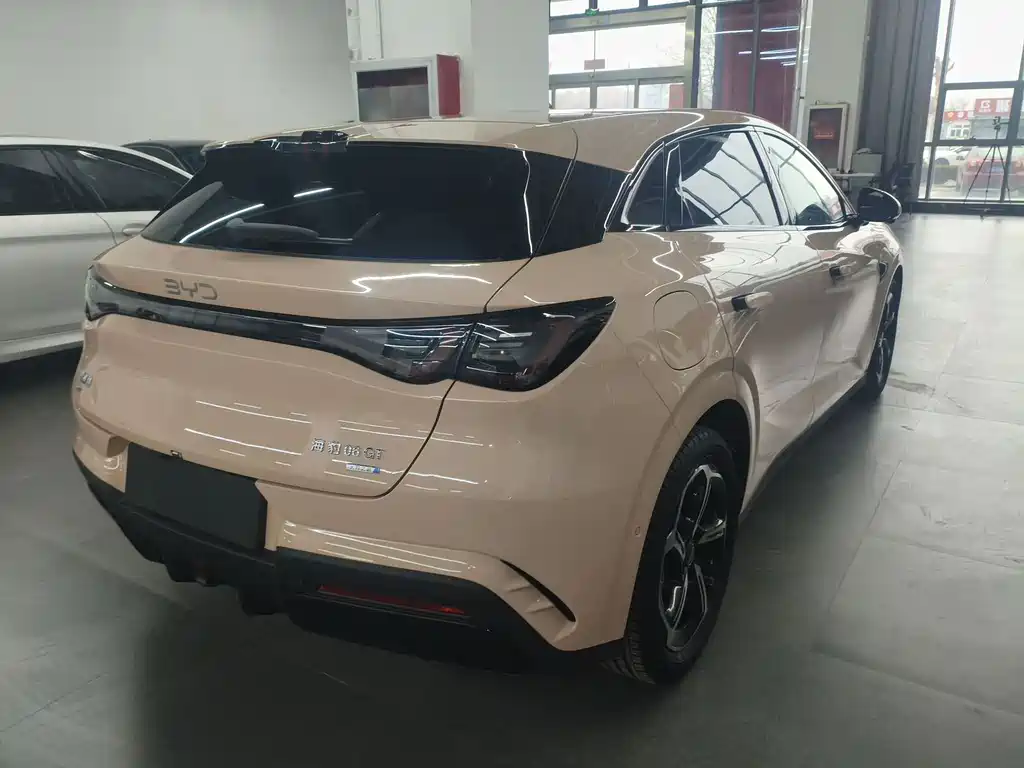 BYD Seal 06GT 2025 — фото 2
