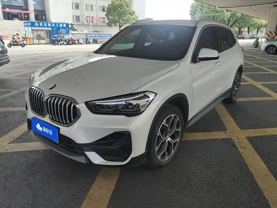 BMW X1 2021