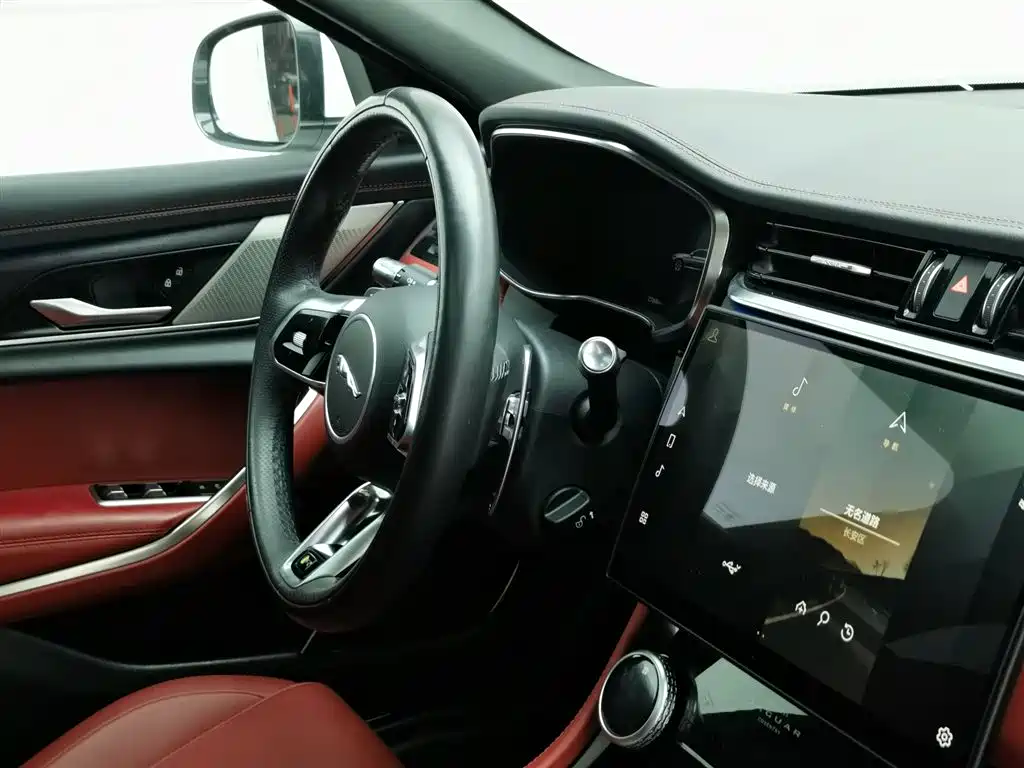 Jaguar XFL 2022 — фото 22