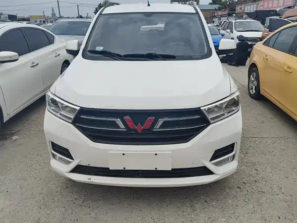 Wuling Hongguang 2022
