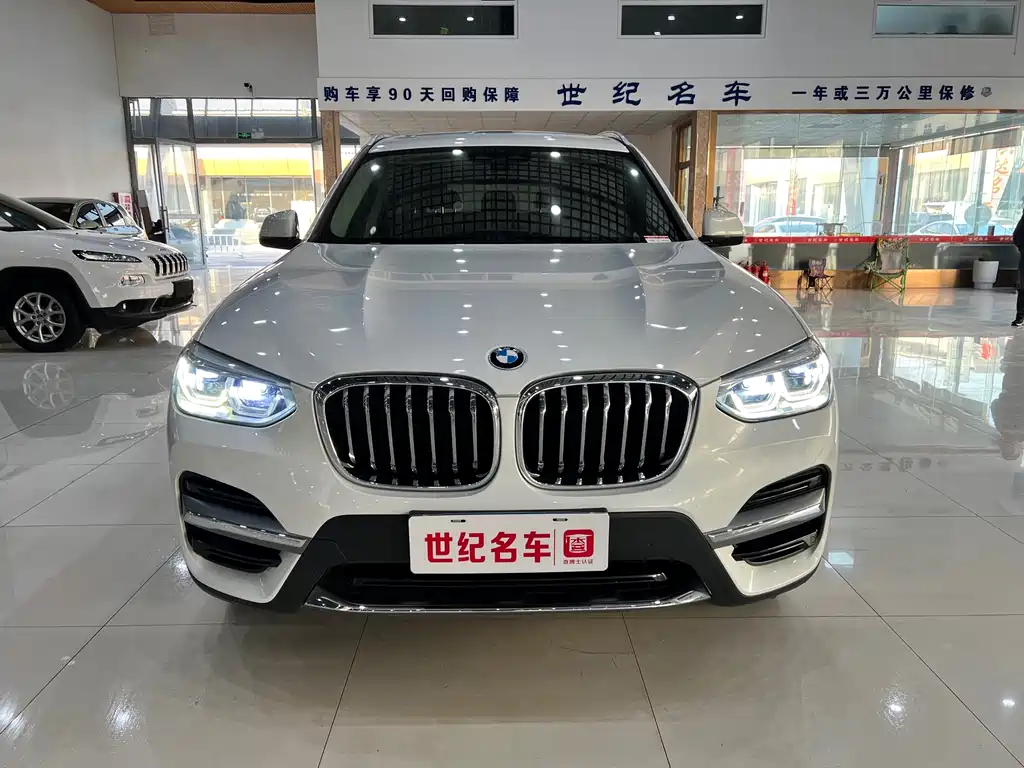 BMW X3 2021 — фото 2