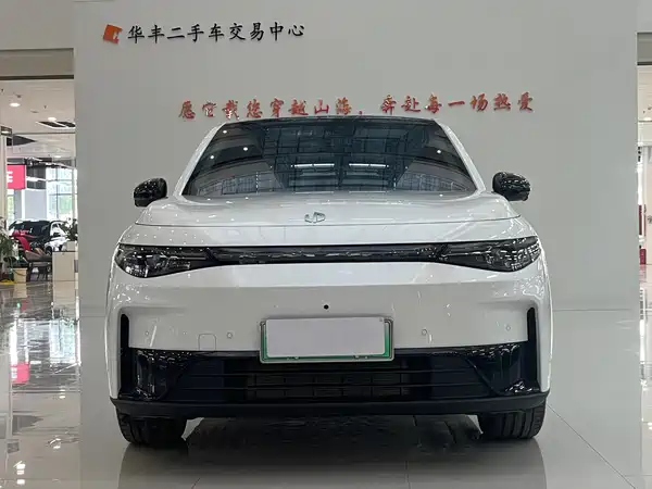 Leapmotor C10 2025