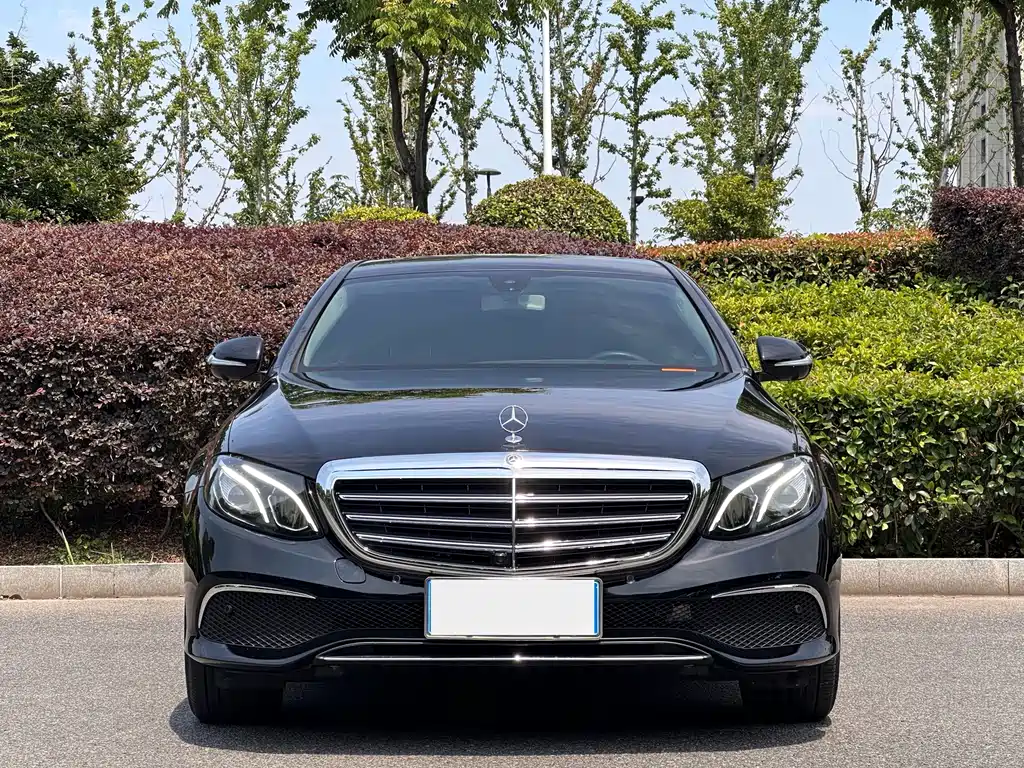 Mercedes-Benz E-Class 2019 — фото 4