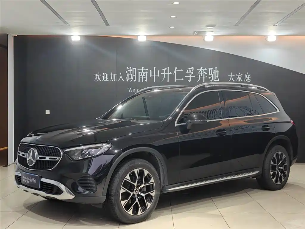 Mercedes-Benz GLC 2023 — фото 1