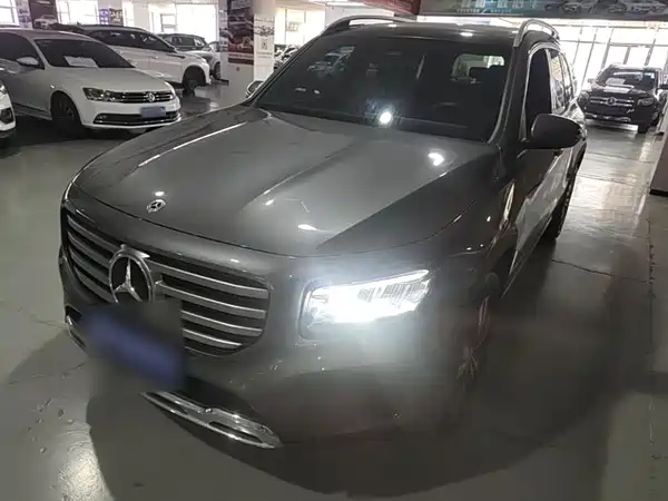 Mercedes-Benz GLB 2025