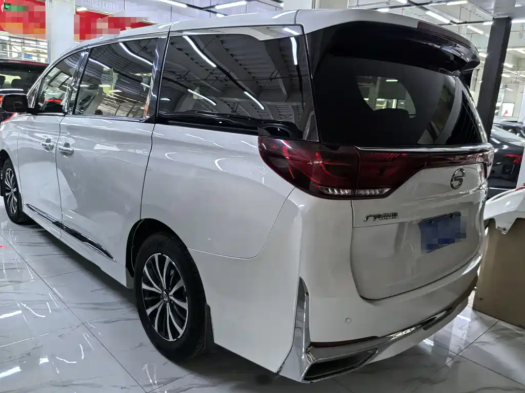 GAC Motor Trumpchi M8 2021 — фото 3