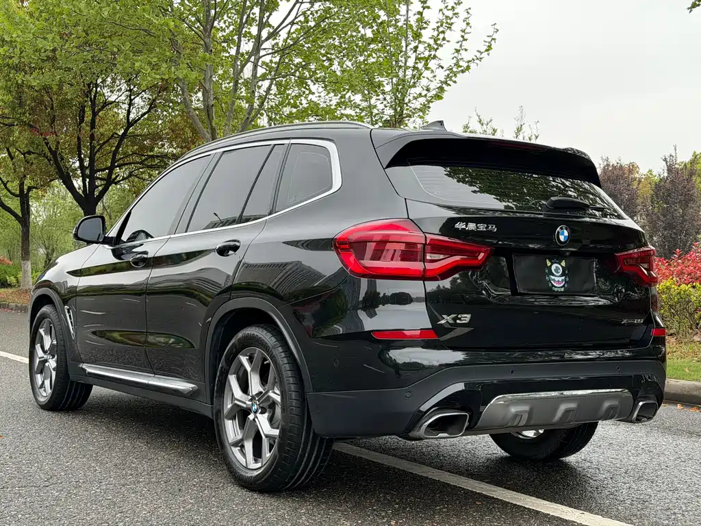 BMW X3 2021