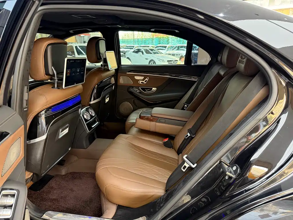 Mercedes-Benz S-Class 2011 — фото 25