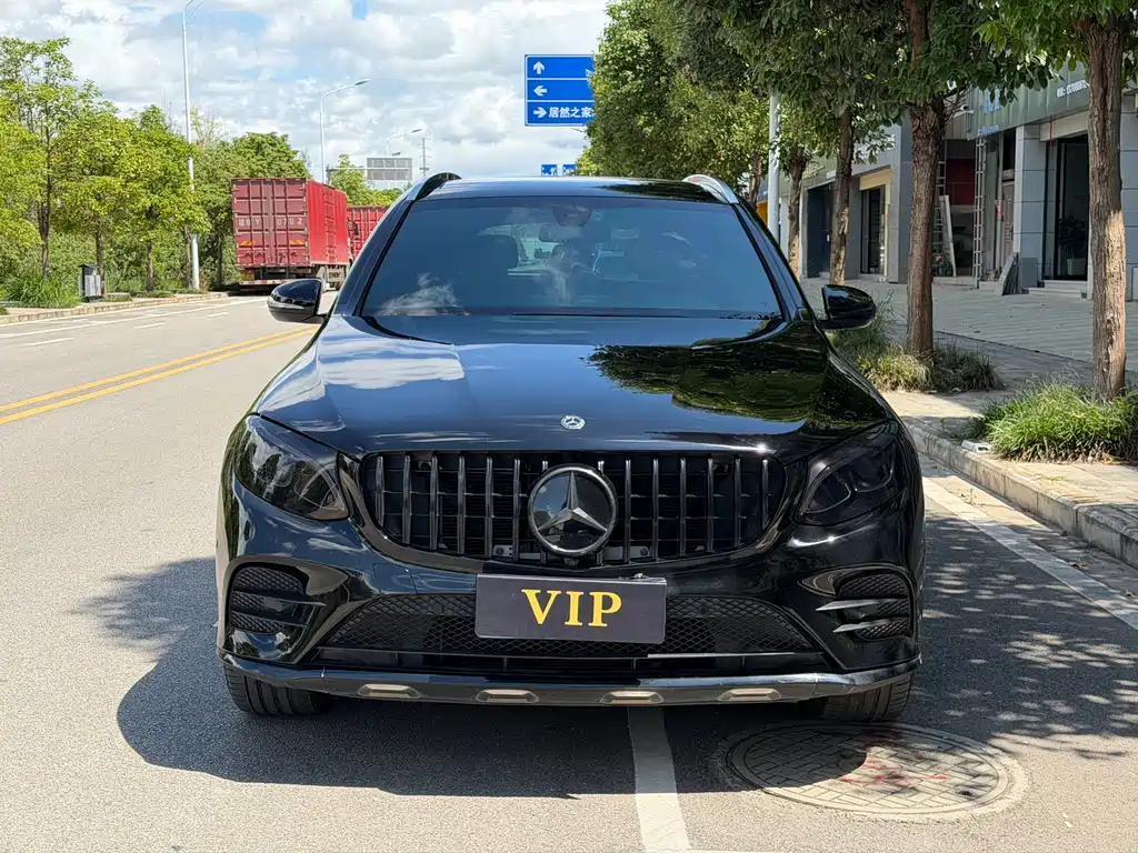 Mercedes-Benz GLC 2018