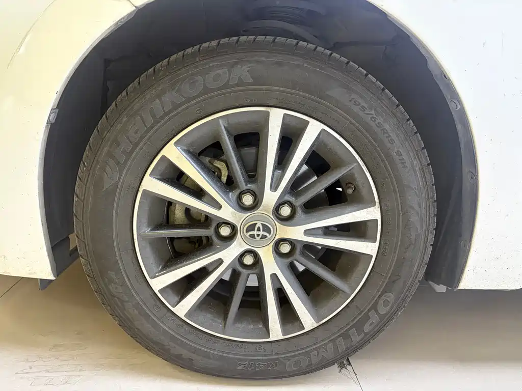 Toyota Levin 2016