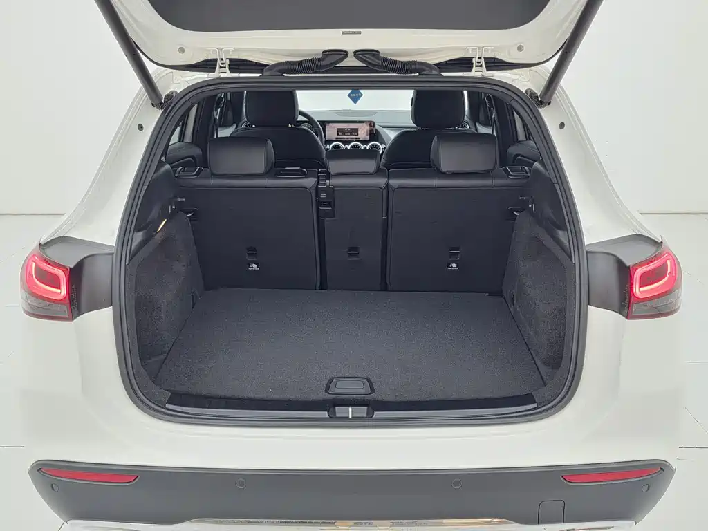 Mercedes-Benz GLA 2022 — фото 20