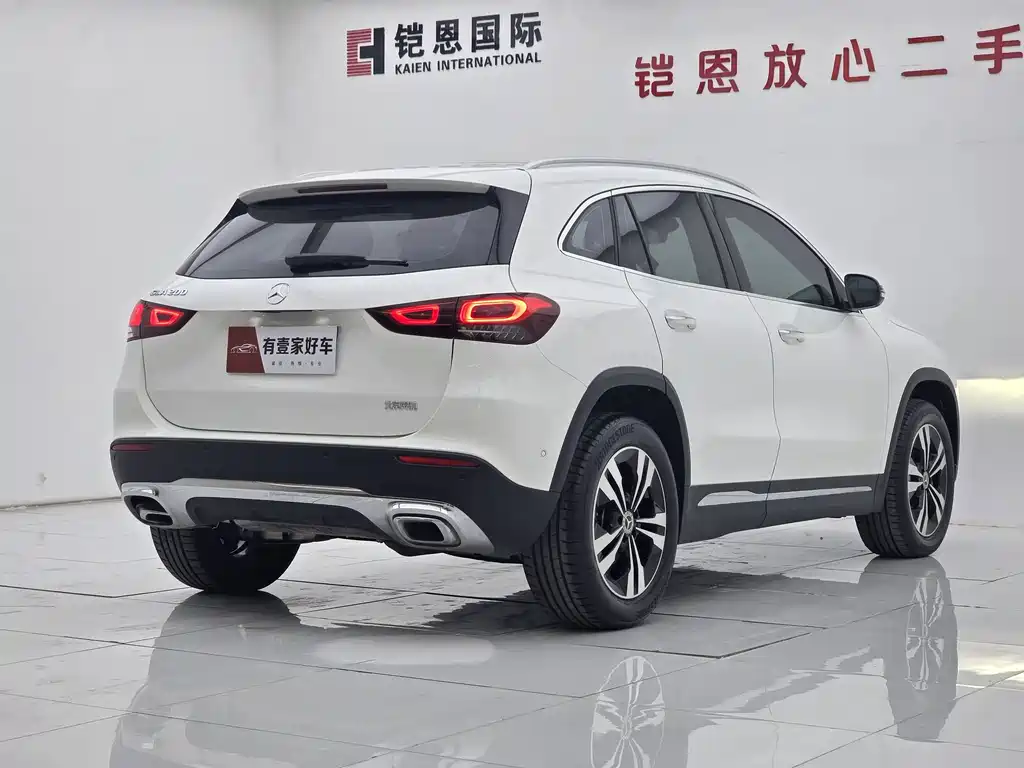 Mercedes-Benz GLA 2022 — фото 4