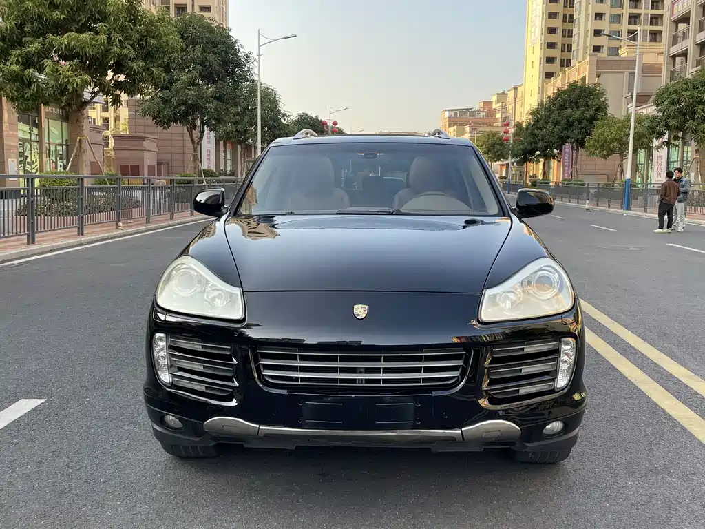 Porsche Cayenne 2010