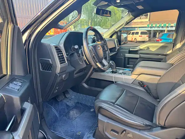 Ford F-150 Raptor 2019