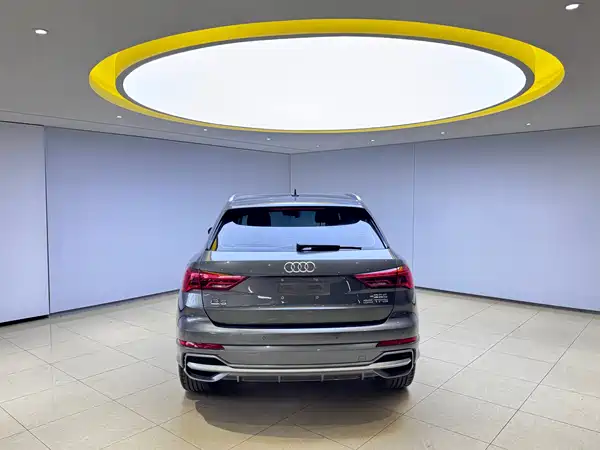Audi Q3 2023