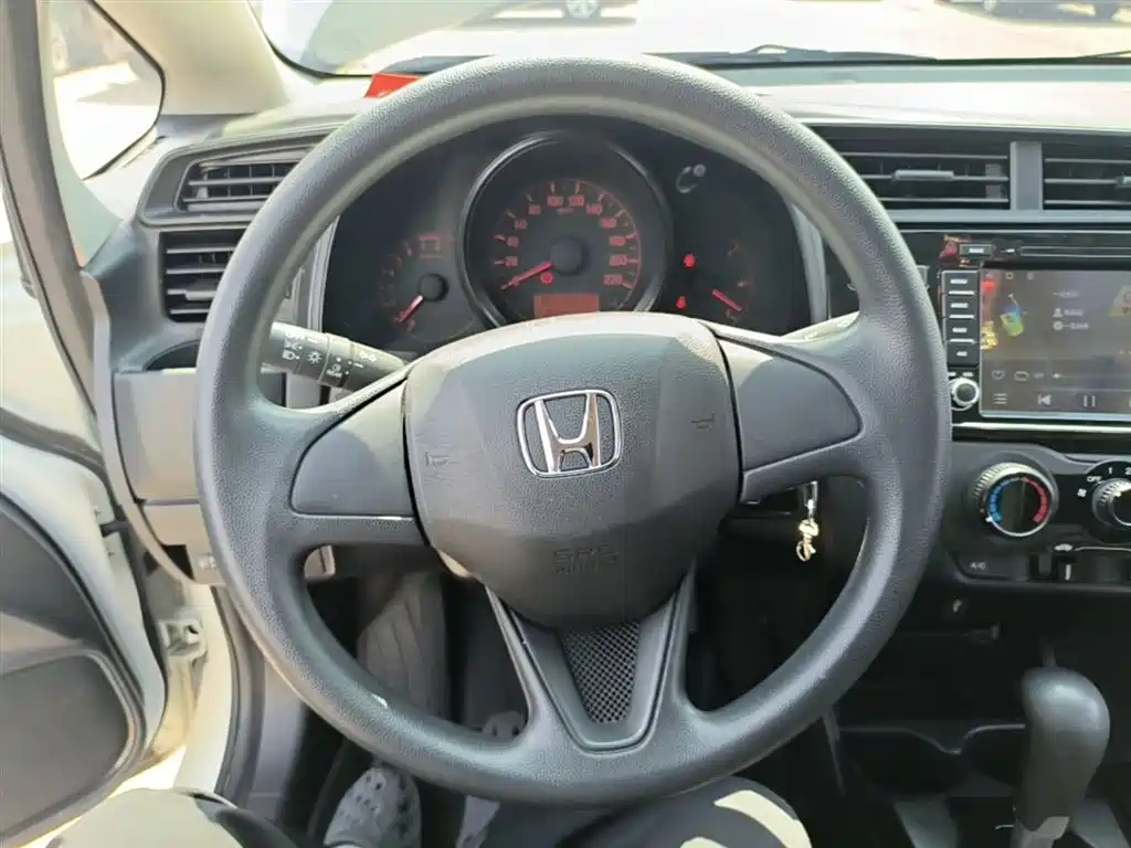 Honda Fit 2019 — фото 11