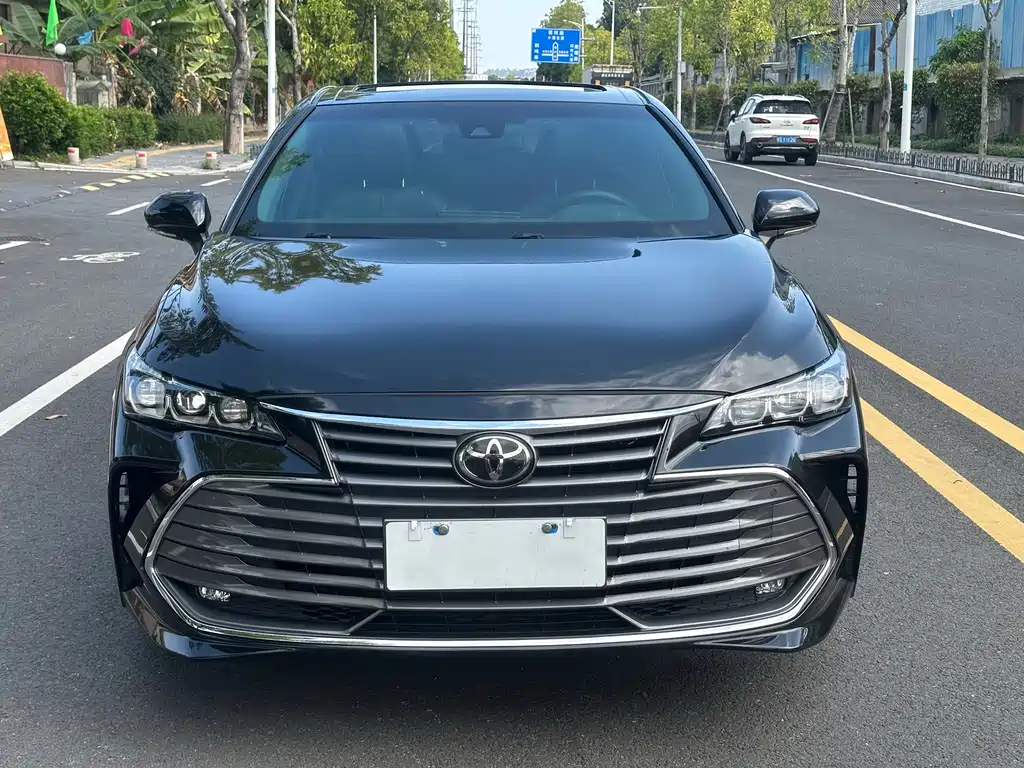Toyota Avalon 2021 — фото 2