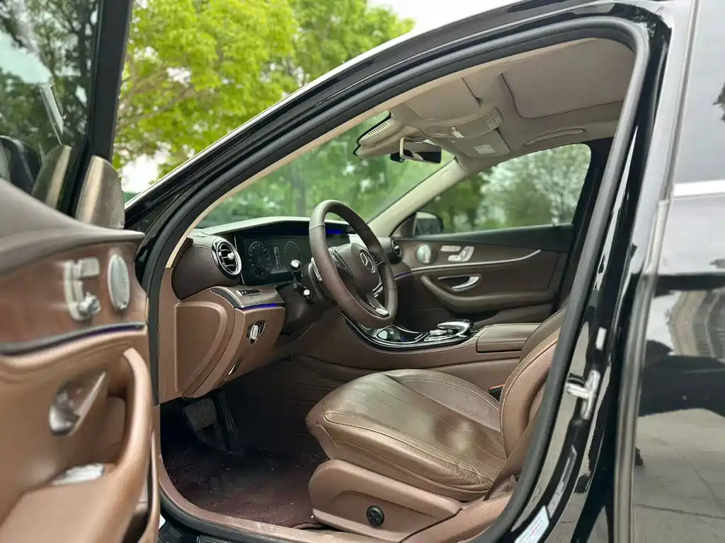 Mercedes-Benz E-Class 2017