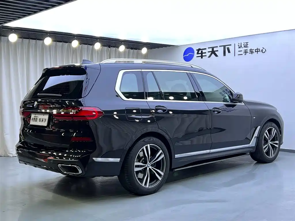 BMW X7 2023 — фото 4