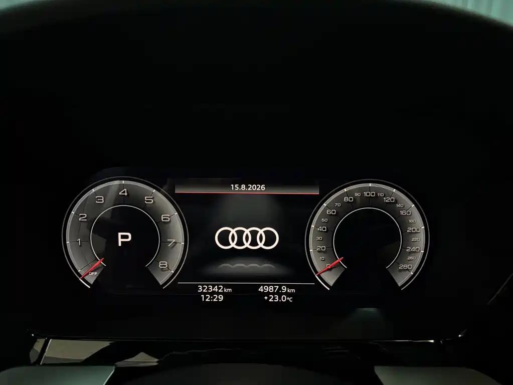 Audi A3 2023 — фото 13