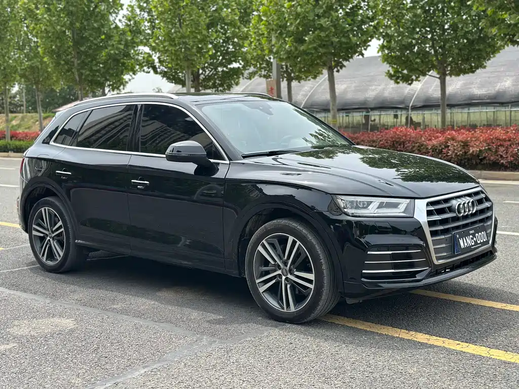 Audi Q5L 2021 — фото 3