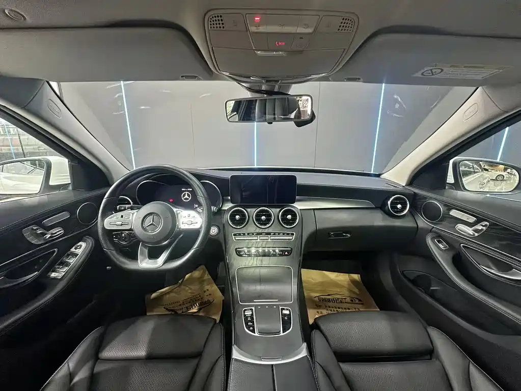 Mercedes-Benz C-Class 2020 — фото 9
