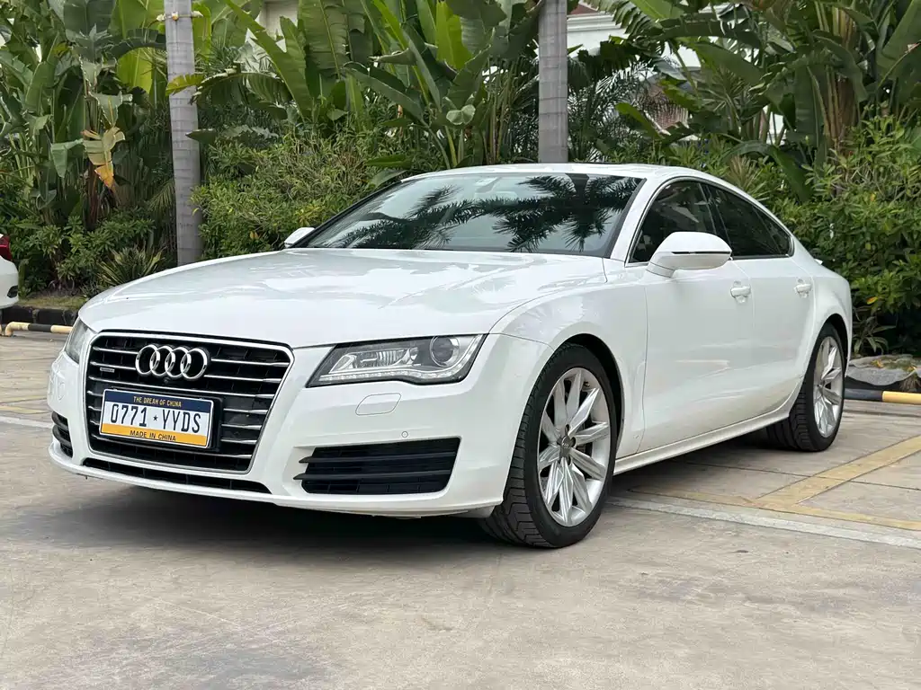 Audi A7 2014 — фото 1