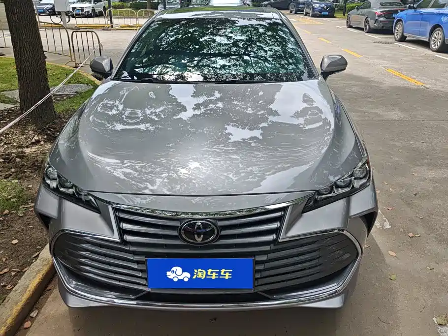 Toyota Avalon 2019