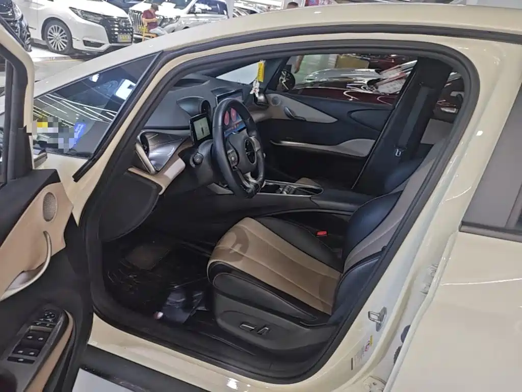 BYD Dolphin 2023 — фото 15