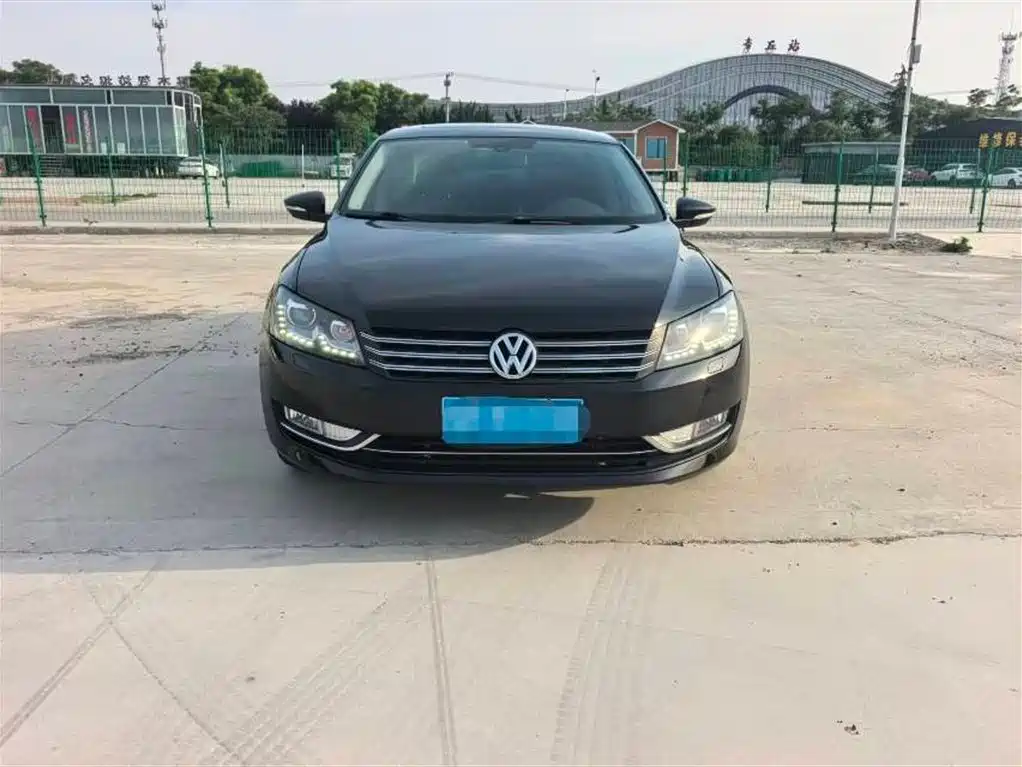 Volkswagen Passat 2015 — фото 2