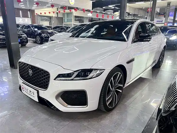 Jaguar XFL 2024