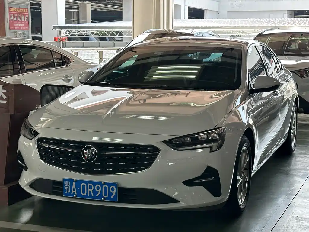 Buick Regal 2023