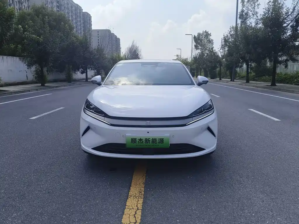 BYD Qin L 2025 — фото 2