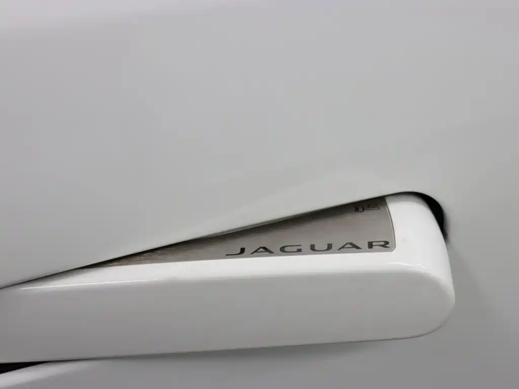 Jaguar F-TYPE 2015 — фото 24