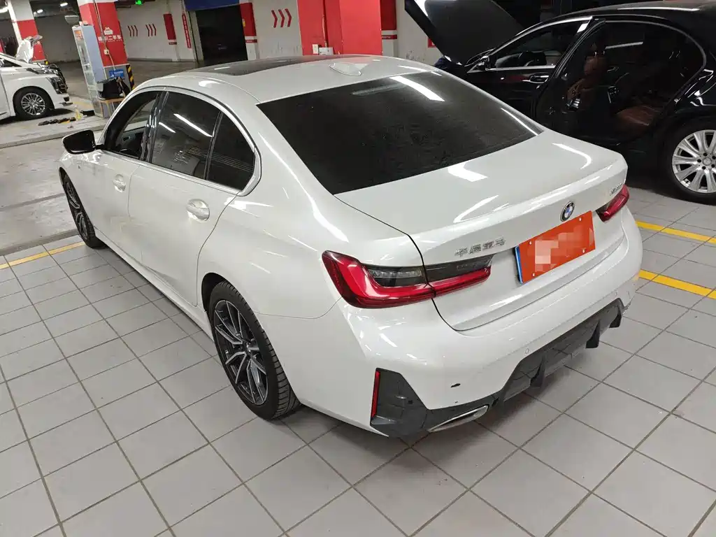 BMW 3 Series 2024