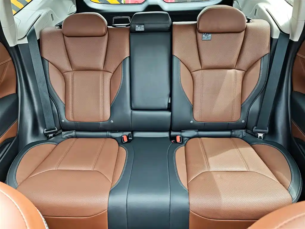 Subaru Forester 2023 — фото 22