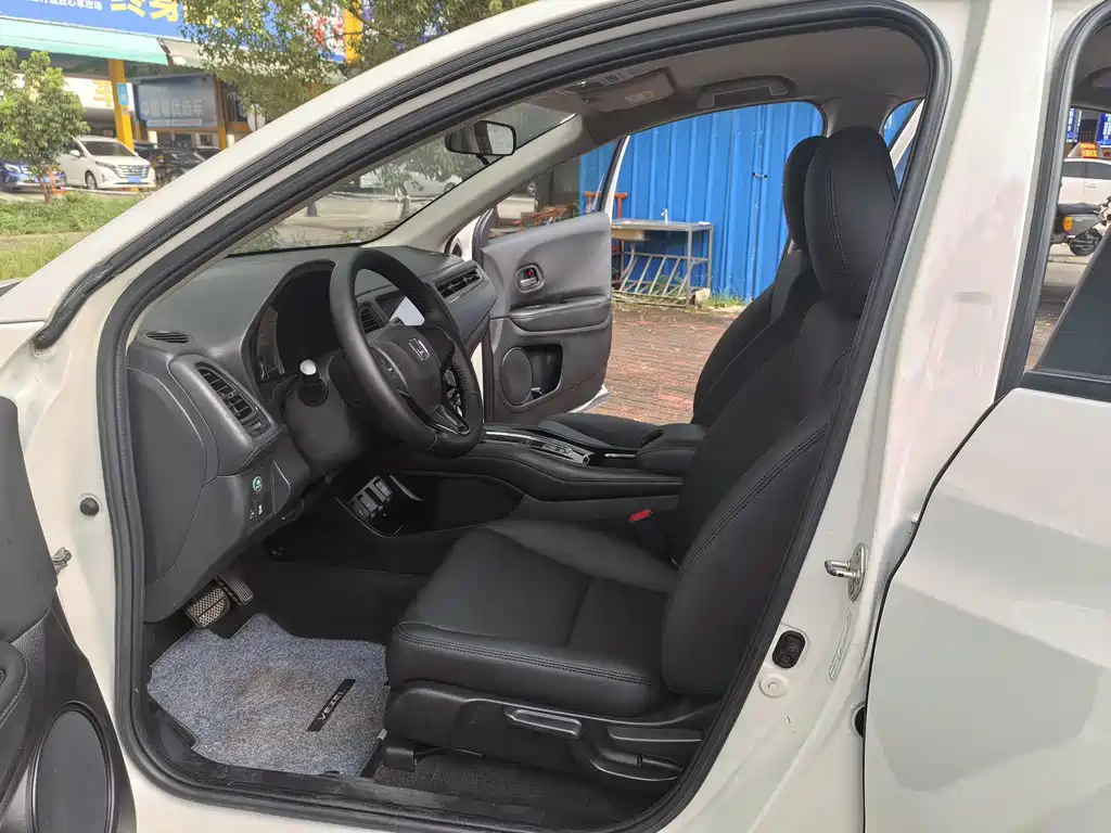 Honda Vezel 2016 — фото 10
