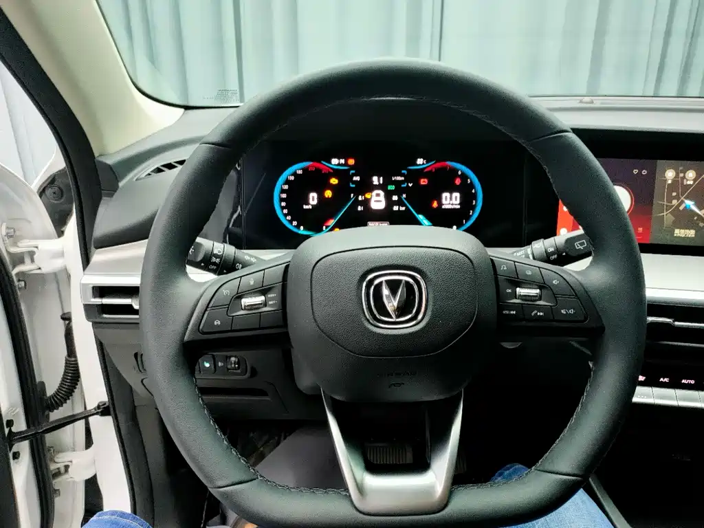Changan CS35PLUS 2022 — фото 6