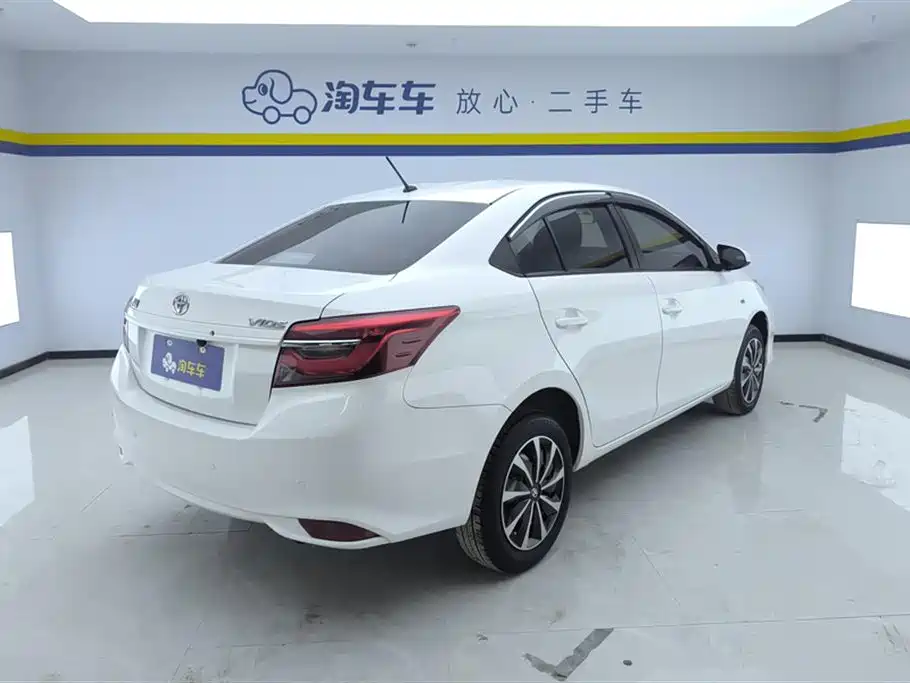 Toyota Vios 2021 — фото 3