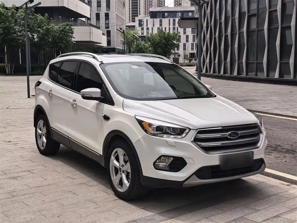 Ford Kuga 2018 — фото 7