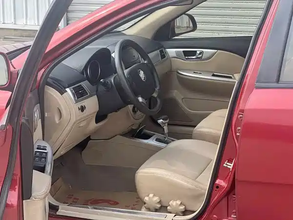 Buick Excelle 2013