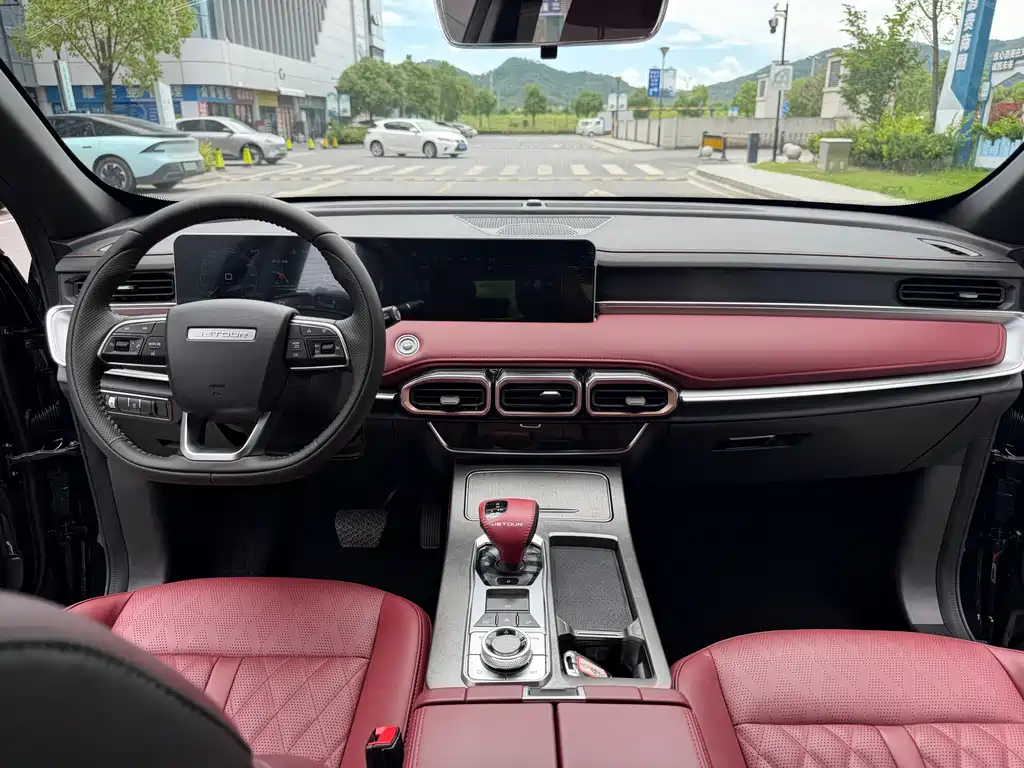 Jetour Jietu X70 PLUS 2025 — фото 16
