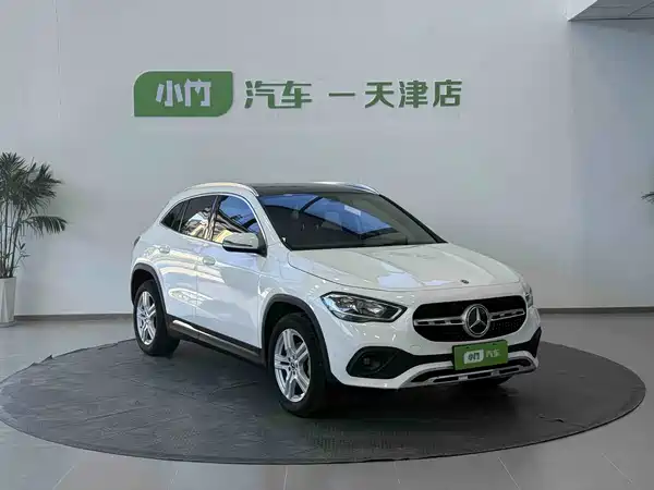 Mercedes-Benz GLA 2020