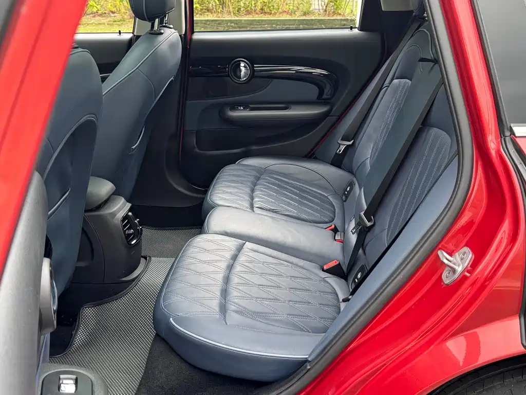 MINI Clubman 2021